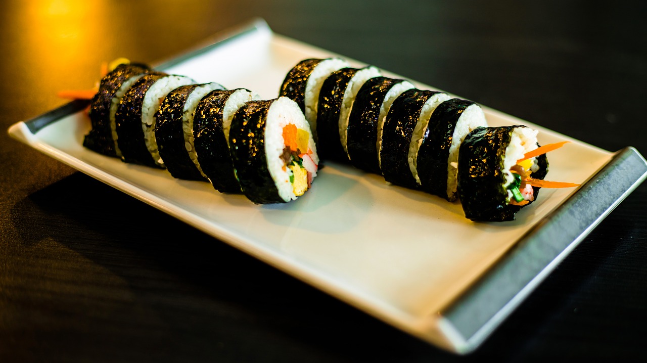 Korean food, Kimbap – Korean sushi rolls - KoreaProductPost